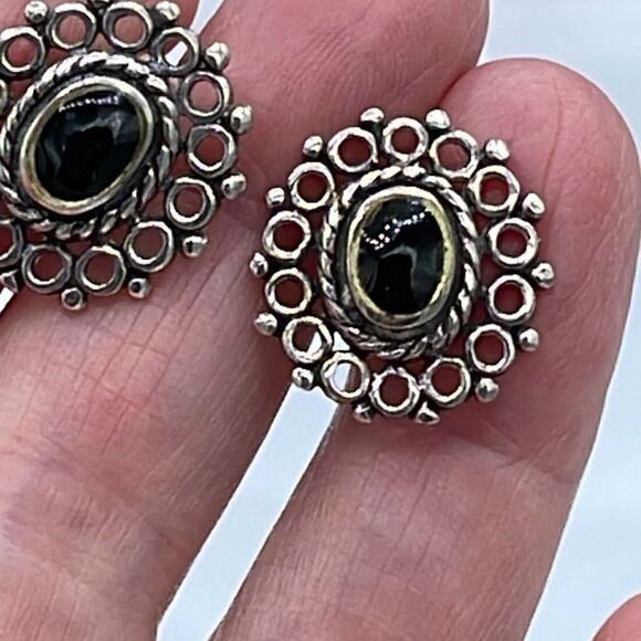 Sterling silver black onyx pierced earrings - Picture 5 of 8